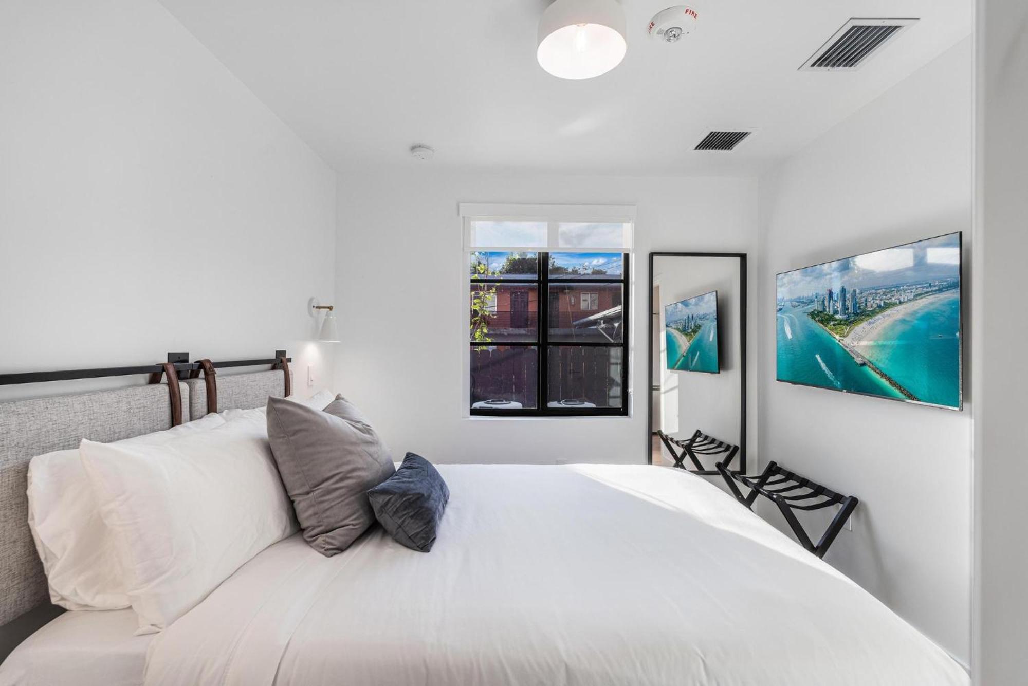 Lux Retreat By Renzzi Apartment Miami Exterior photo
