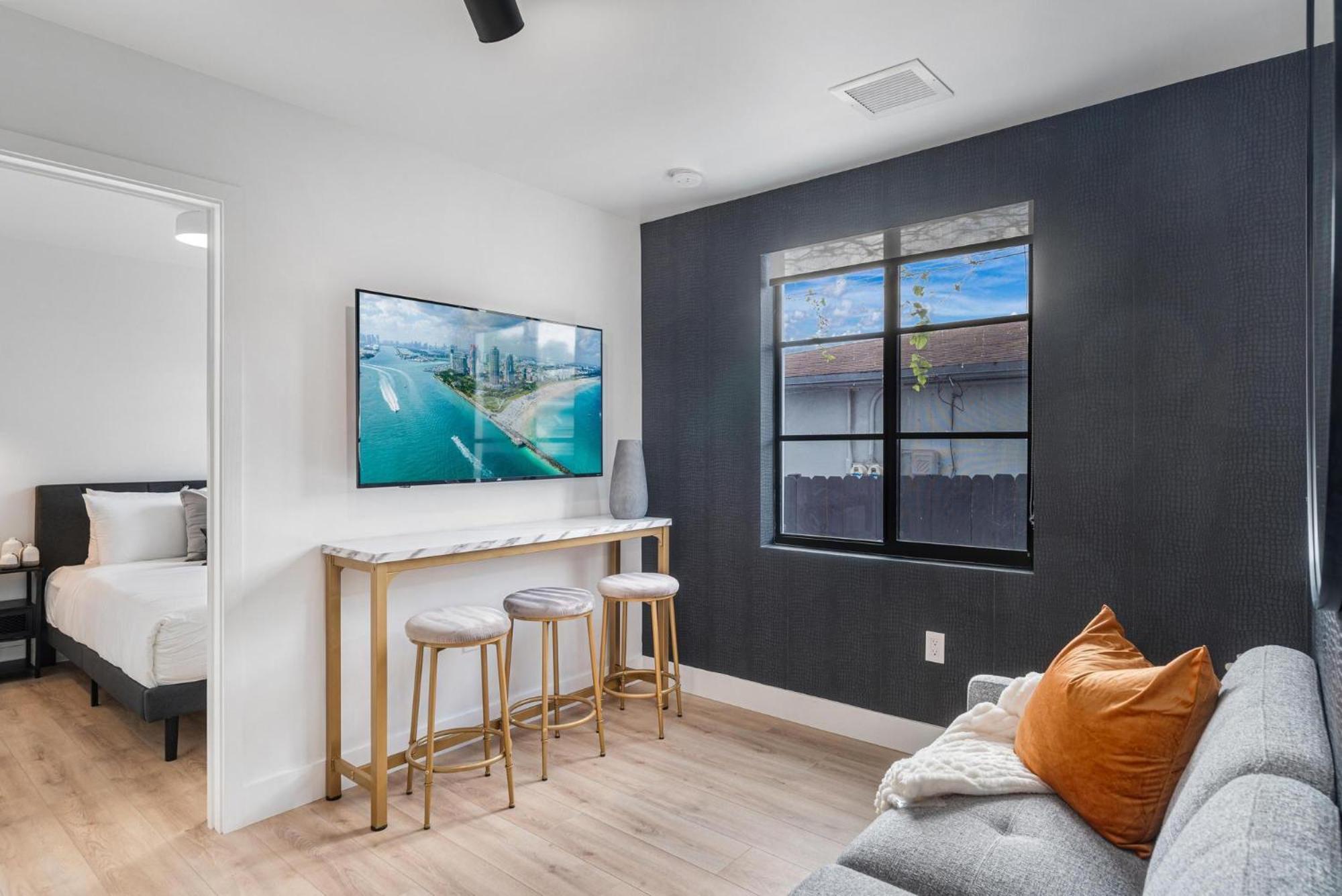 Lux Retreat By Renzzi Apartment Miami Exterior photo